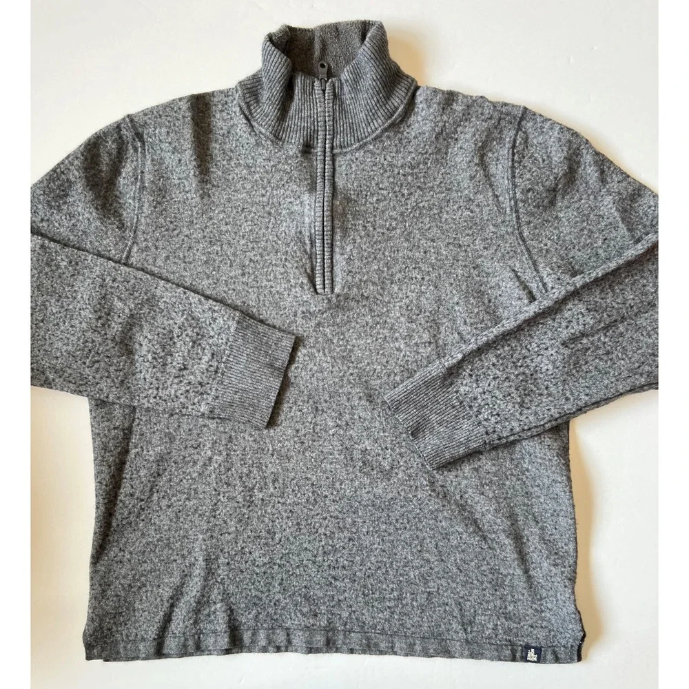 THE NORTH FACE - TNF- Men's Wool Gray 1/4 Zip‎ Pullover Sweater  - Large**